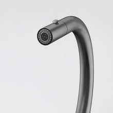 Load image into Gallery viewer, Franke Mythos Masterpiece Retractable Tap
