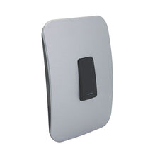 Load image into Gallery viewer, VETi &lt;i&gt;1&lt;/i&gt; 1 Lever 2 Way Light Switch 4 x 2 - Black Module
