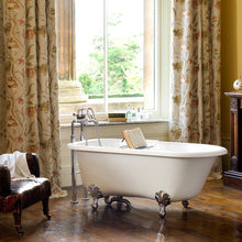 Load image into Gallery viewer, Victoria &amp; Albert Wessex Bath - White
