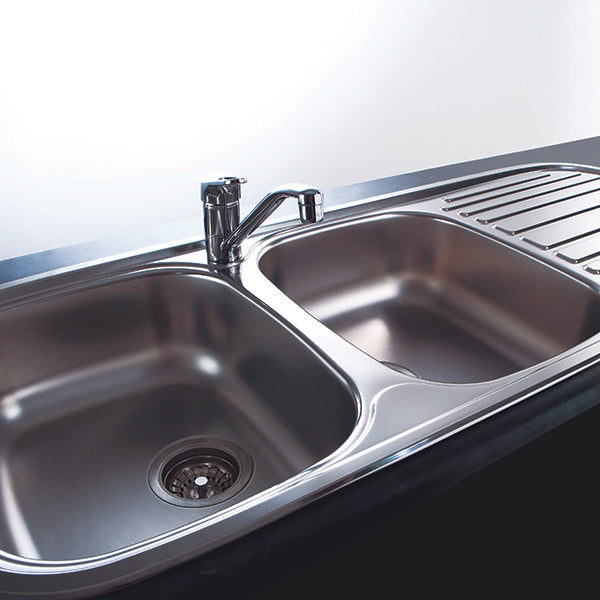 How to remove rust from kitchen sink with everyday home items