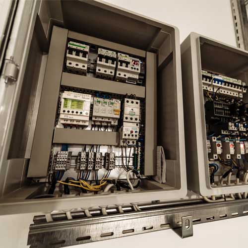 Distribution Boards & Accessories