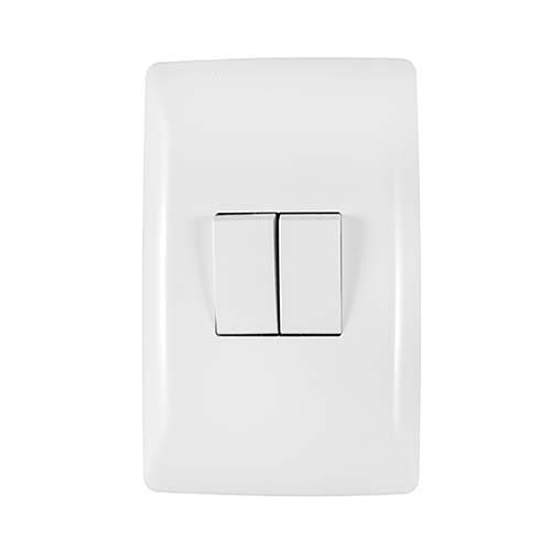 Crabtree Diamond 2 Lever 2-Way Light Switch 4 x 2