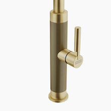 Load image into Gallery viewer, Franke Mythos Masterpiece Retractable Tap
