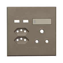 Load image into Gallery viewer, VETi 3 USB Combo Socket Cover Plate 4 x 4
