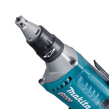 Load image into Gallery viewer, Makita Drywall Screwdriver for Steel Struts FS6300 4mm 570W
