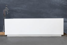 Load image into Gallery viewer, Crystallite Flute Luxury Bath in a Box
