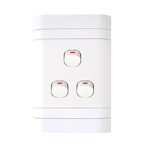 Lesco Cover Strip 3 Lever with 2-Way Light Switch 4 x 2