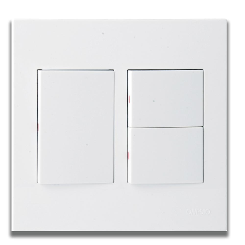 Onesto Matrix 3 Lever 1-Way Light Switch 4 x 4