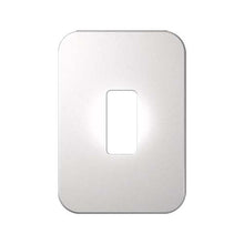 Load image into Gallery viewer, VETi &lt;i&gt;1&lt;/i&gt; 1 Vertical Module Cover Plate 4 x 2 - White Trim
