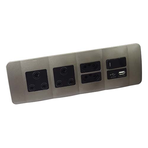 VETi 1 Omni Cluster 6 Module USB Combo Cluster Socket - Black Modules