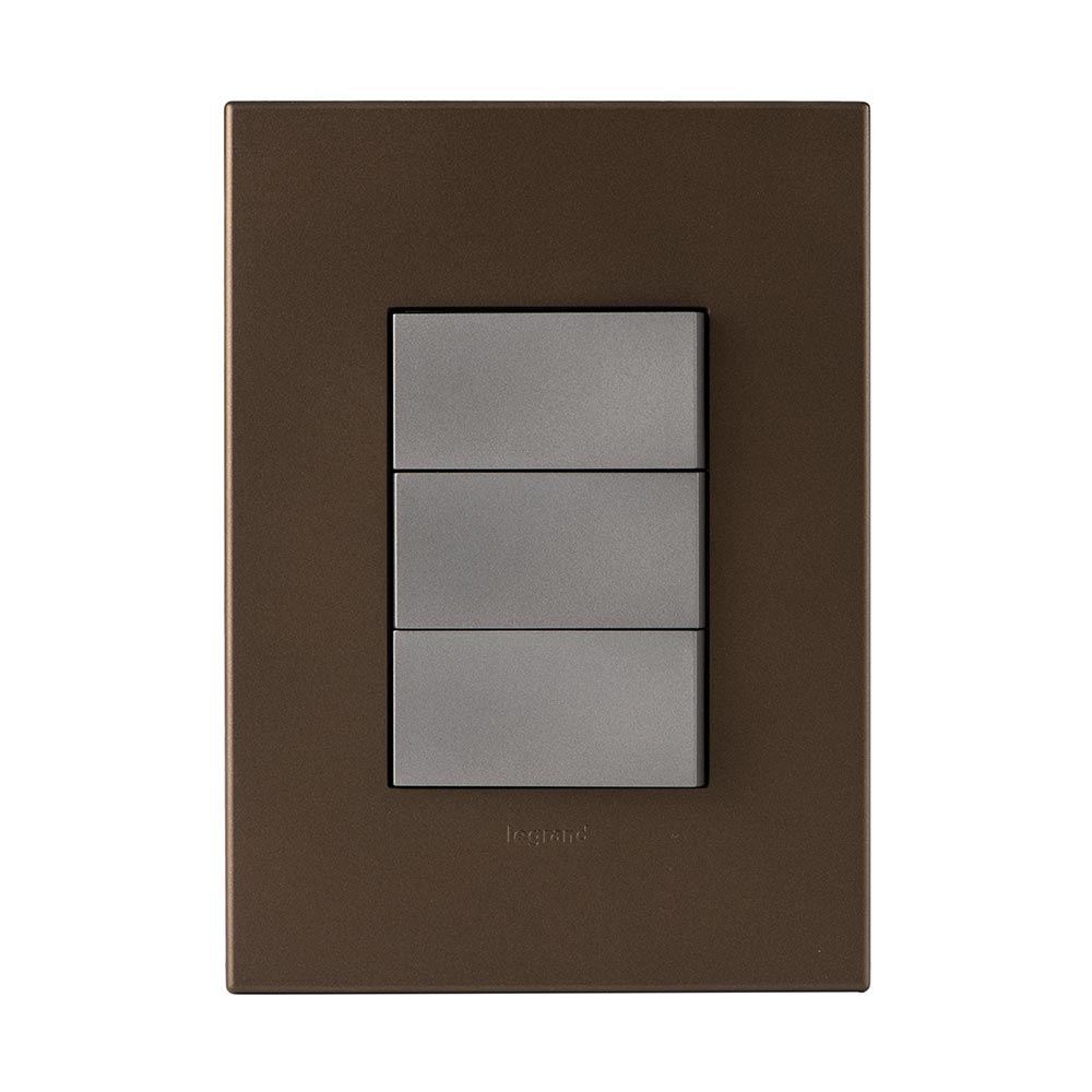 Legrand Arteor 3 Lever 1-Way Light Switch 4 x 2