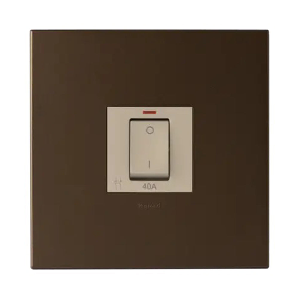 Legrand Arteor Isolator Switch with LED 40A 4 x 4