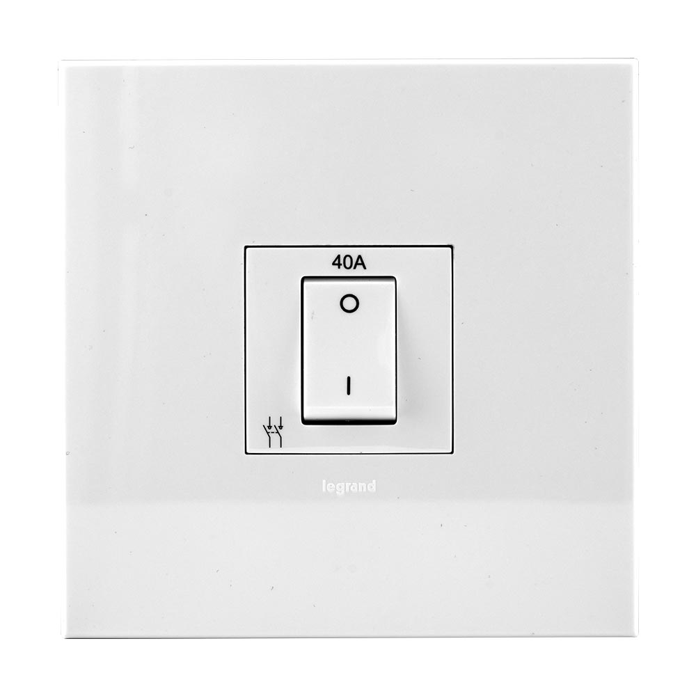 Legrand Arteor Isolator Switch 40A 4 x 4