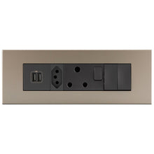 Load image into Gallery viewer, Legrand Arteor 8 Module with USB Power Cluster
