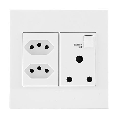 Legrand Arteor RSA 2 Slimline Socket 4 x 4