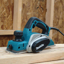 Load image into Gallery viewer, Makita Planer KP0800K 9mm 620W
