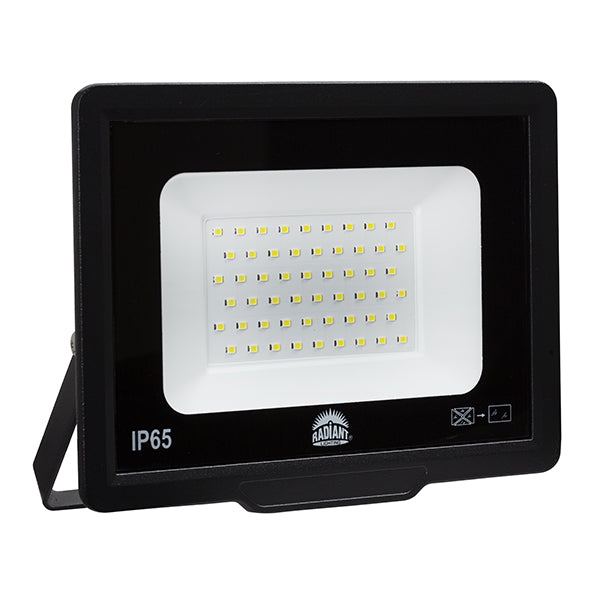 Radiant LED Die-Cast Aluminium Floodlight 50W 4000lm Cool White - Black
