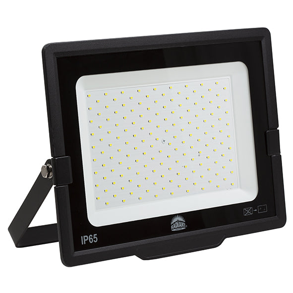 Radiant LED Die-Cast Aluminium Floodlight 150W 13500lm Cool White - Black