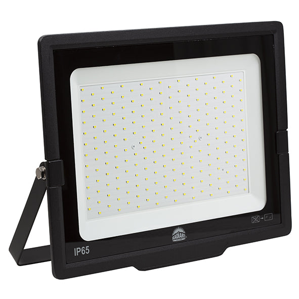 Radiant LED Die-Cast Aluminium Floodlight 200W 16000lm Cool White - Black