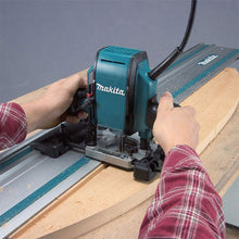 Load image into Gallery viewer, Makita Router RP0900 6.35mm 900W
