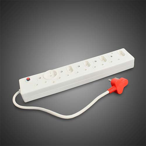 Selectrix Unswitched Multiplug 5 RSA 4 Slimline Schuko Red Plug - Whit ...