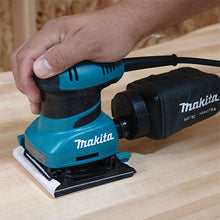 Load image into Gallery viewer, Makita Orbital Sander BO4555 1/4 Sheet 200W
