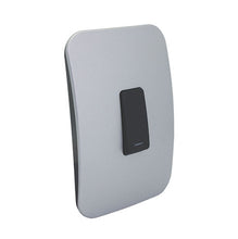 Load image into Gallery viewer, VETi &lt;i&gt;1&lt;/i&gt; 1 Lever 1 Way Light Switch 4 x 2 - Black Module
