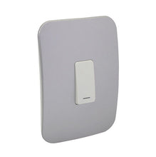Load image into Gallery viewer, VETi 1 1 Lever 1 Way Light Switch 4 x 2 - White Module
