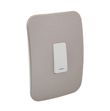 Load image into Gallery viewer, VETi 1 1 Lever 2-Way Light Switch 4 x 2 - White Module
