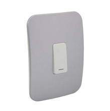 Load image into Gallery viewer, VETi 1 1 Lever 2-Way Light Switch 4 x 2 - White Module

