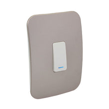 Load image into Gallery viewer, VETi &lt;i&gt;1&lt;/i&gt; 1 Lever 1 Way Light Switch with Locator 4 x 2 - White Module
