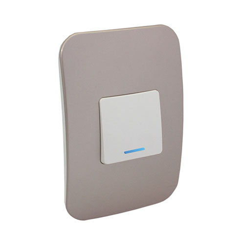 VETi 1 1 Lever 1-Way Wide Light Switch with Locator 4 x 2 - White Module